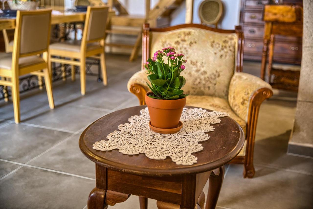 Stone Arch Villa Malona Village Екстериор снимка